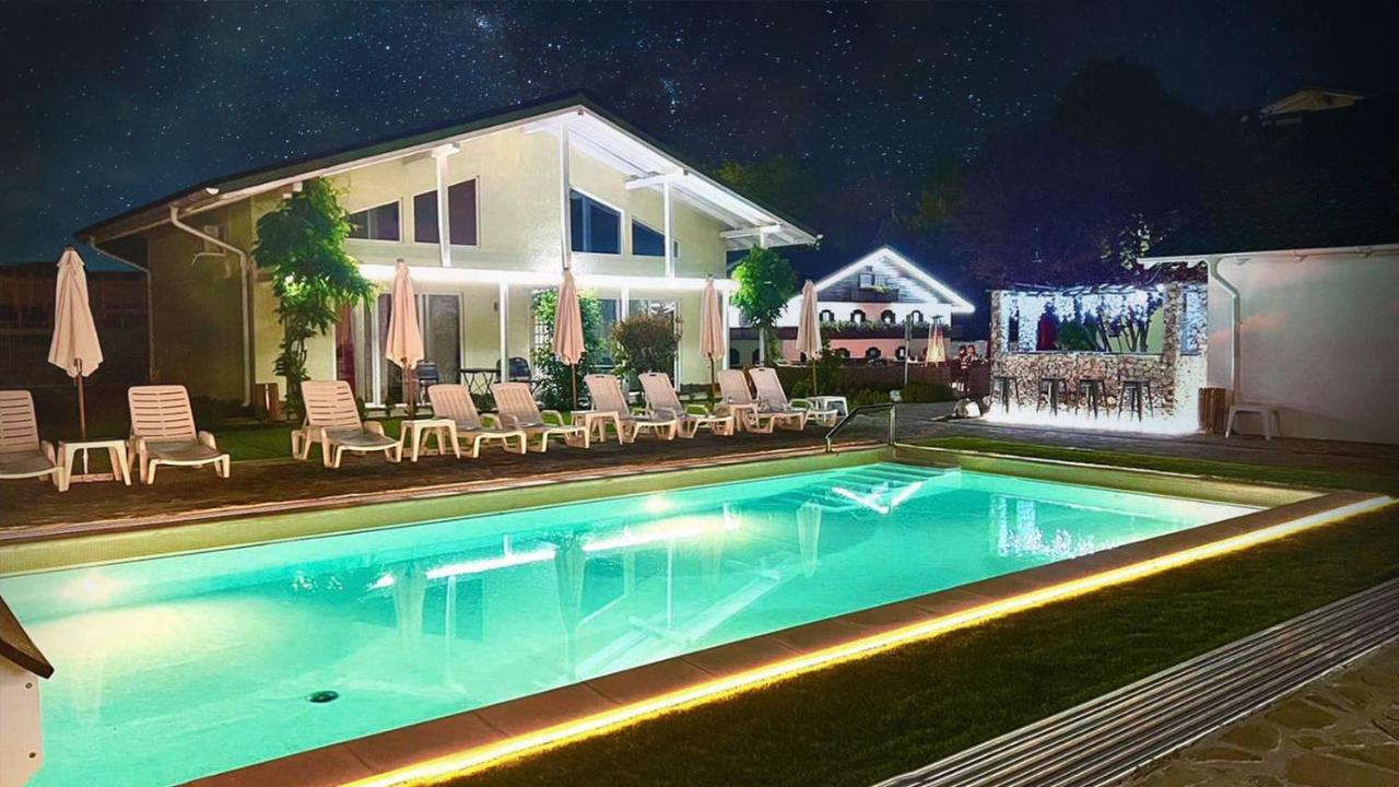 Casa Augsburg Otel Băneşti Dış mekan fotoğraf
