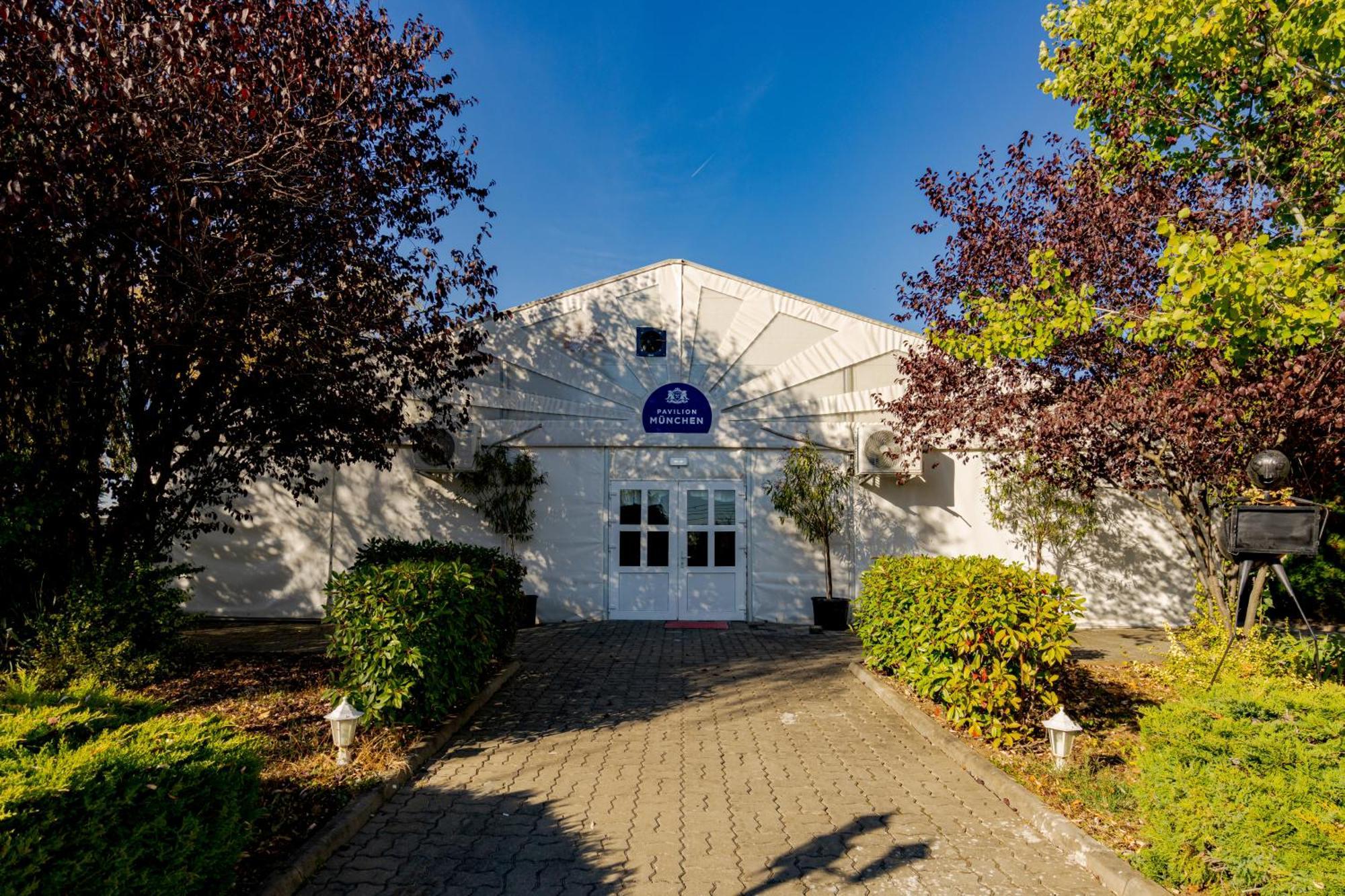 Casa Augsburg Otel Băneşti Dış mekan fotoğraf