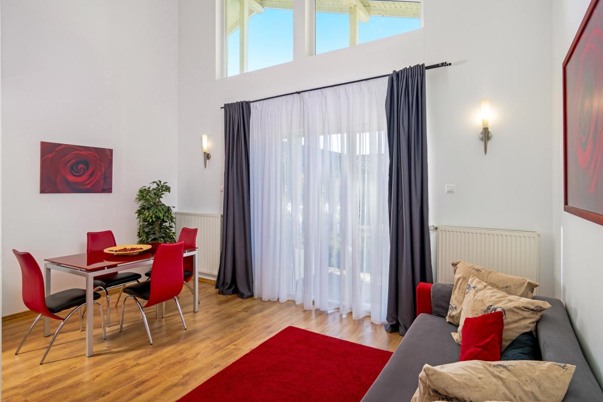 Casa Augsburg Otel Băneşti Dış mekan fotoğraf